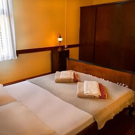 Rasimbey Koeskue Villa